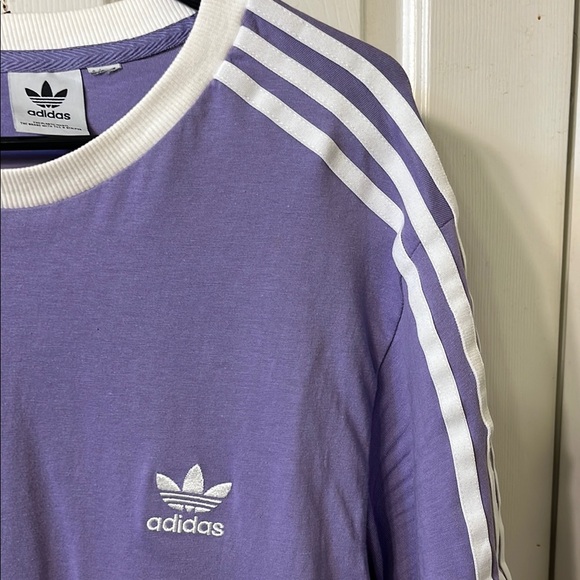 Adidas Purple T-Shirt - Picture 2 of 2
